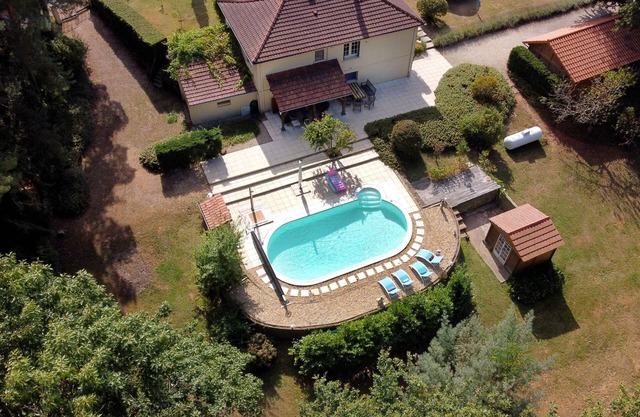 Elegant Holiday Home in Truffle Village with Heated Pool, Zipline + Trampoline.