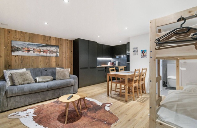 Elegant studio in the heart of the Alps