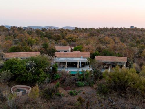 Elements Bush Villa 295