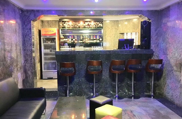 Elicris Hotel
