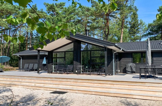 "Eliz" - 800m from the sea by Interhome