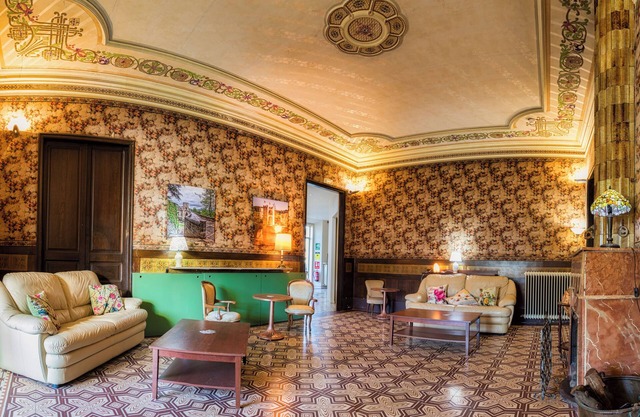 Els Jardins De La Martana