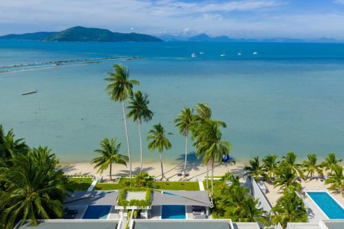 Emotion Beachfront Villas