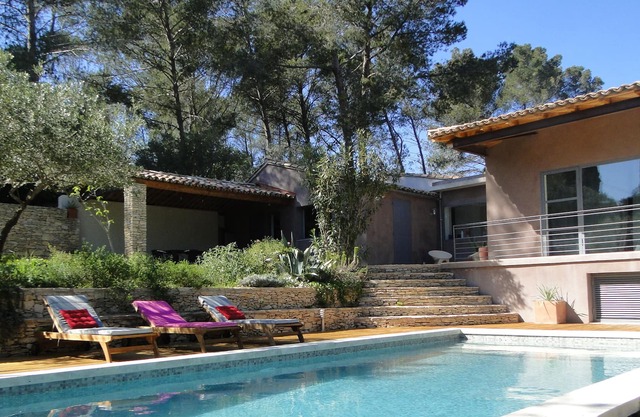 EN / FR - CHARMING COMPTEMPORARY HOUSE - SWIMMING POOL - CALM - WANTED SITUATION