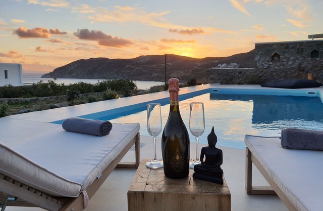 ENASTRON Villa Mykonos with Private Pool