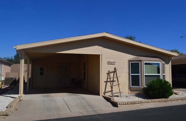 Enjoy a Minimum 30-night Stay In the SunBird Golf Resort in Chandler, Arizona