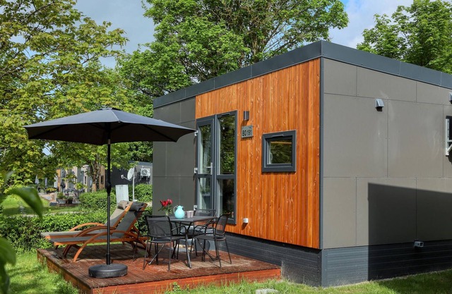 Enjoy a real Tiny Haus vacation close to nature at Camping Park Wemding!