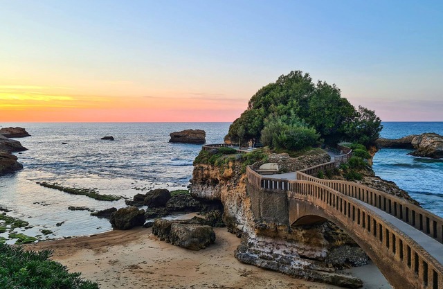 Enjoy an unforgettable vacation close to nature in this inviting vacation home!