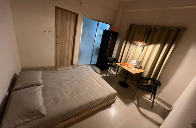 Entire apartment, private Studio apartment with AC in Dhaka