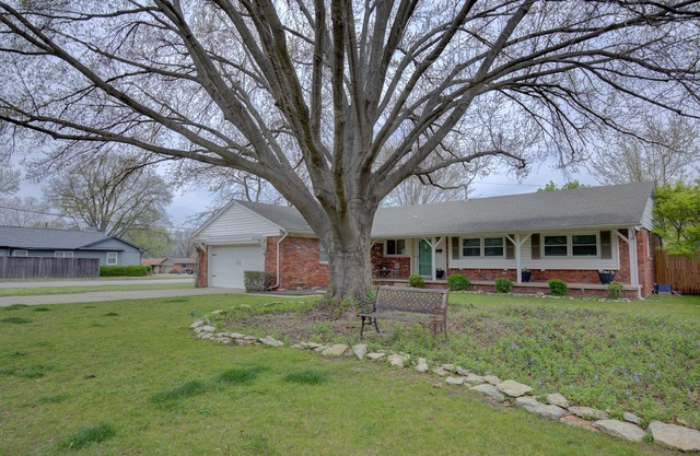 Entire House Next to LaFortune Park and St. Francis Hospital! Pets Welcome!