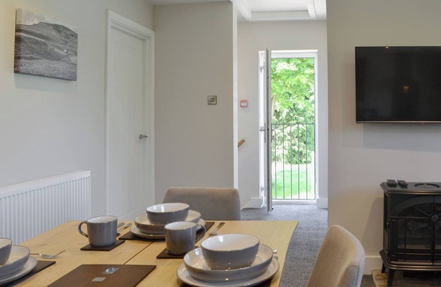 Enviable location within the golf course.