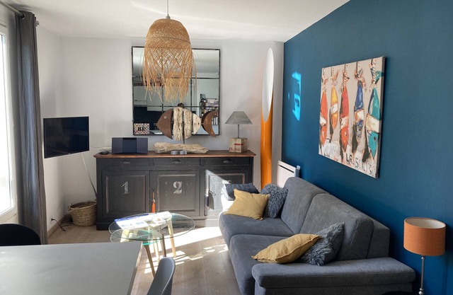 EOLE, an enchanted interlude in the Port of St Martin de Ré