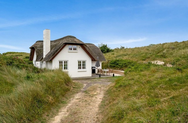 "Erle" - 200m to the fjord by Interhome