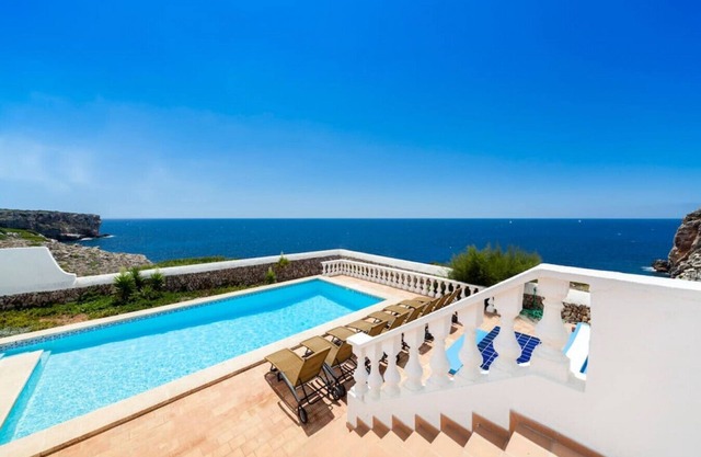 Es Macar, heated Pool, In front of the sea