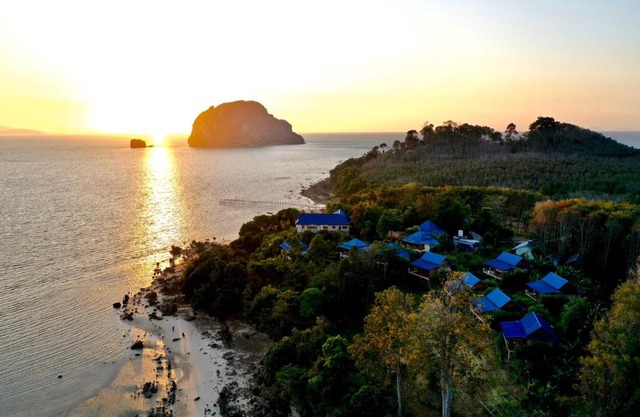 Esmeralda View Resort - SHA Extra Plus