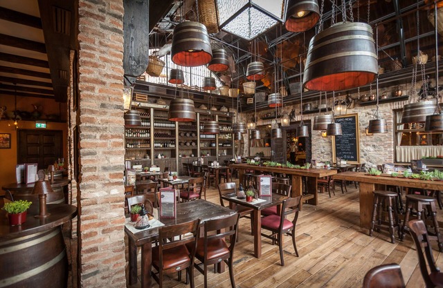 Europa-Park Erlebnis-Resort, Hotel Castillo Alcazar