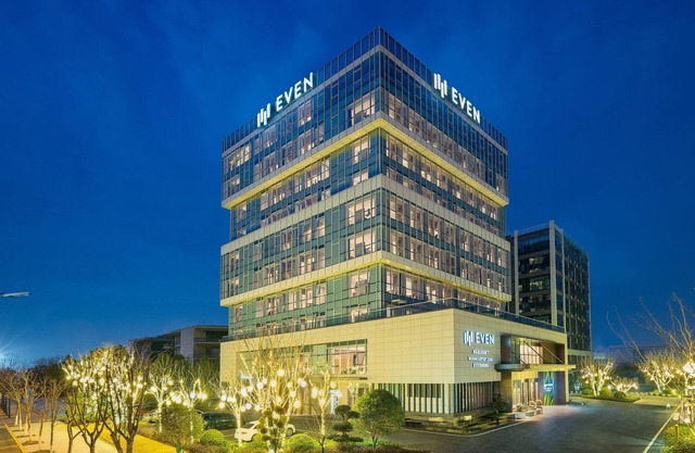 EVEN Wuhan Airport Zone by IHG
