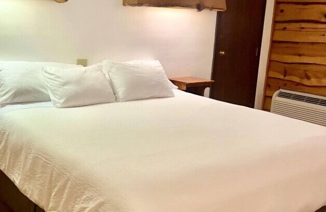 Every Room with a Beautiful View of The Wisconsin River *