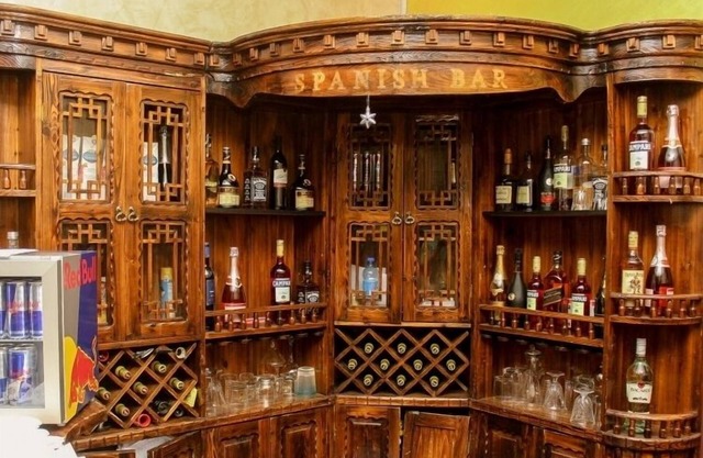 Everyday Check Inn Limited