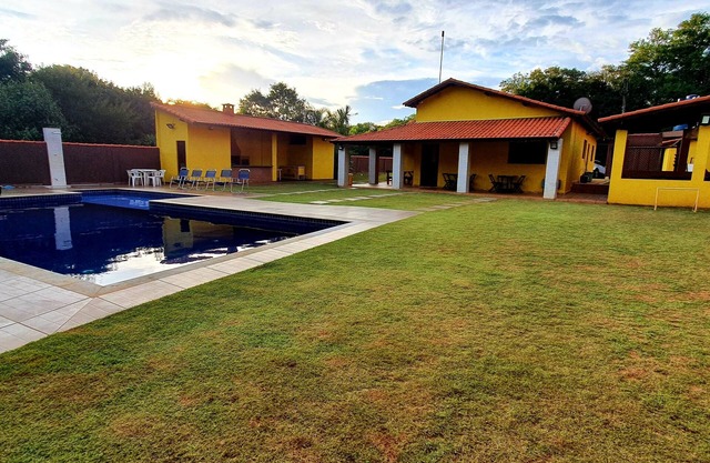 Excellent farm to relax and have fun with complete leisure, parties and events