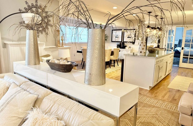 EXCEPTIONAL, CONTEMPORARY 2BD/1BA 4 miles from MAYO