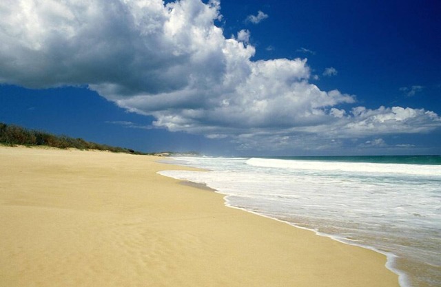 Exceptional Molokai vacation condo - Steps from Hawaii's longest beach