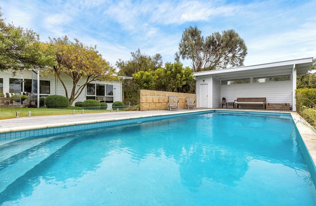 Exceptional Private Portsea Resort