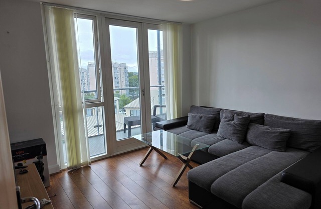 Exceptional Two-Bedroom Apartment in the City Center.