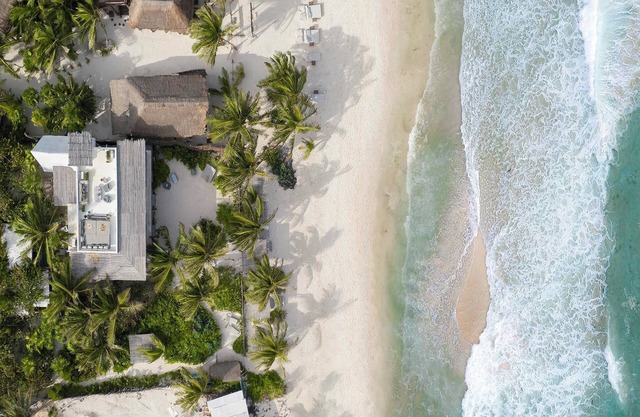 Exclusive Beachfront Villa with 4 Bedrooms