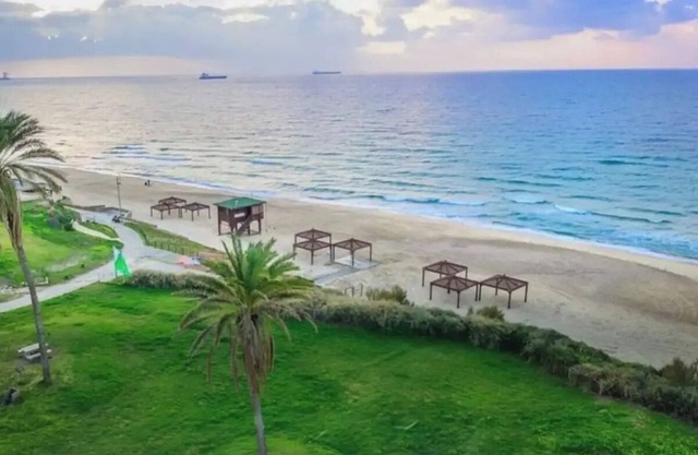 Exclusive water experience with panoramic view