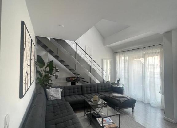 Executive Maisonette Penthouse Loft, Rooftop Pool, Central Hannover and Direct Messe Connection