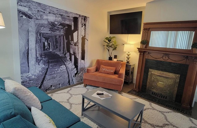 Executive Mining House Near MTU