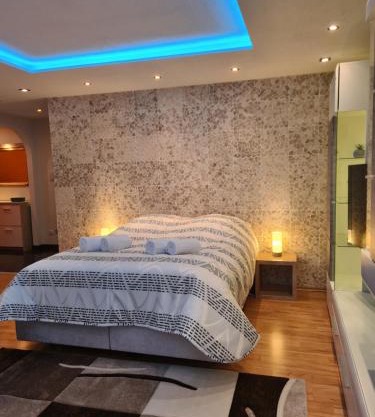 Exklusive moderne 2 Zi. Wohnung in ruhiger Lage