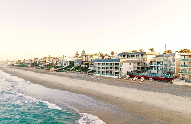 Experience Soothing Moments & Luxury! Outdoor Pool, Beachfront Property