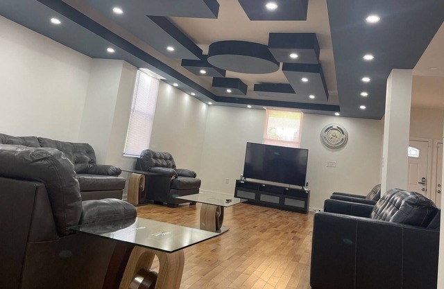 Exquisite and Cozy Home - Down Town - A short distance from BWI Airport