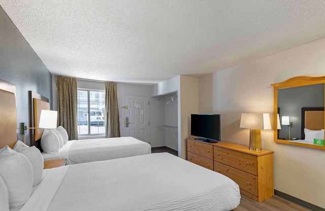 Extended Stay America Select Suites Denver Cherry Creek