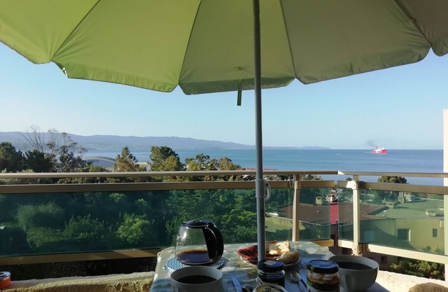 F1 of 30M2-SEA VIEW-IDEAL LOCATION-REALLY QUIET