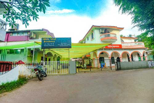 FabExpress Royal Baga Residency