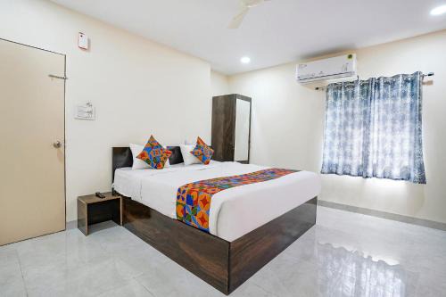 FabHotel Grand Imperial