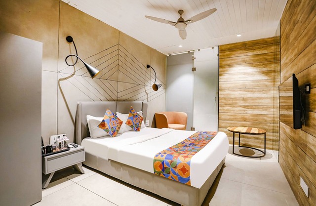 Fabhotel Prime Welcome Palace