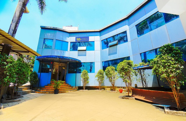 Fabhotel Saiba Residency