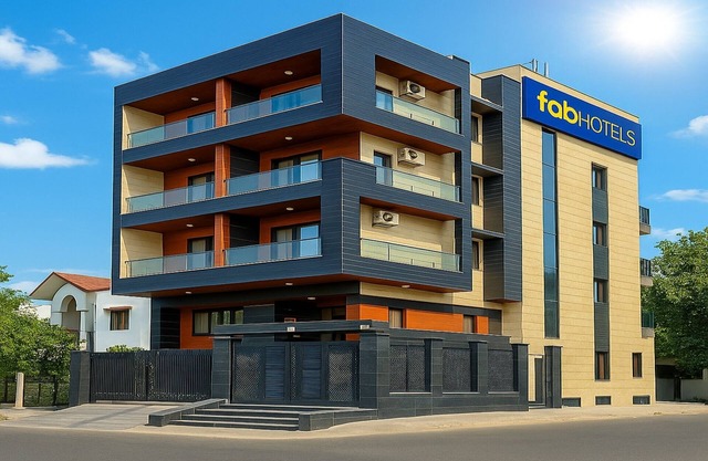 Fabhotel Vibe