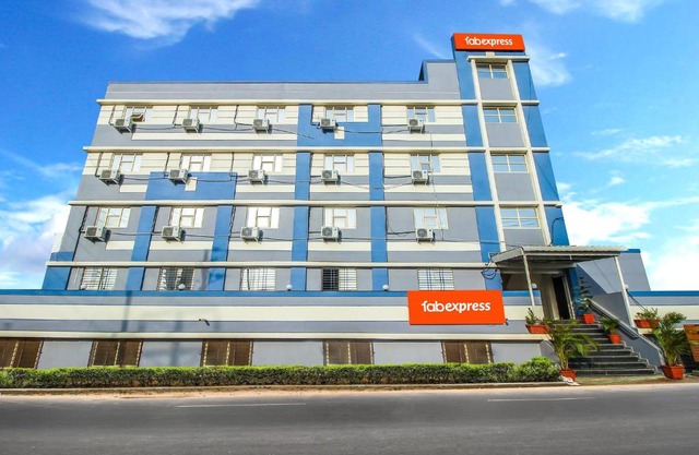 FabHotel World King