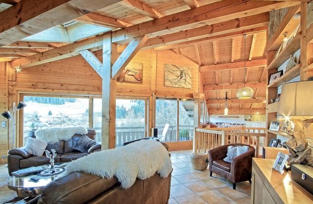 Fabulous Alpine Living Nr. Morzine With Jacuzzi/sauna and Spectacular Views