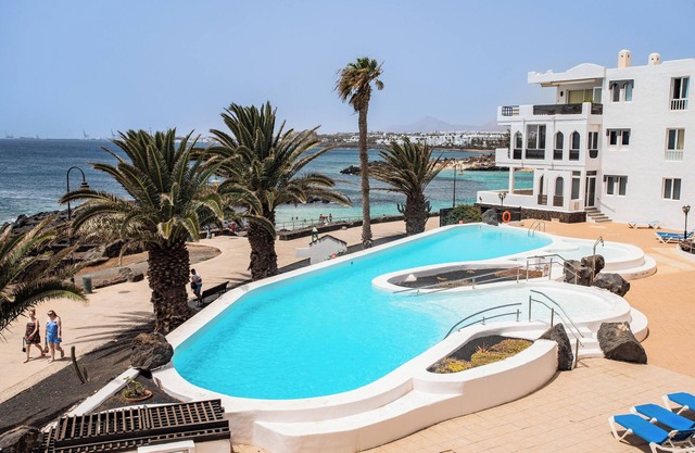 Fabulous apartment with stunning Atlantic Ocean views
