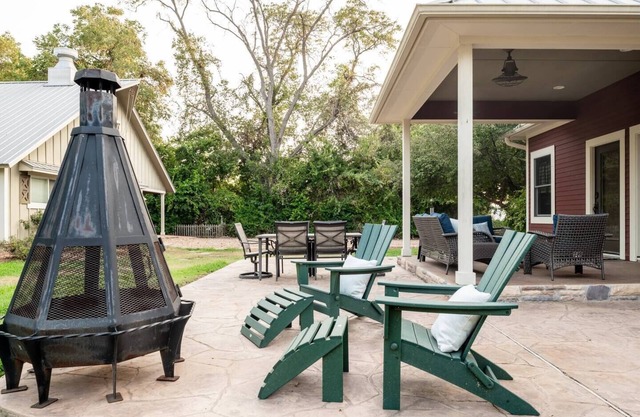 Fall at Round Top Rose | Cozy, Cute, Centrally Located to the Best Spots