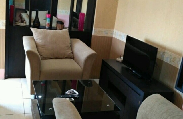 Family 2 Bedroom Apartment in Serpong Sleeps 4, 76 square meter, Pool View 1905
