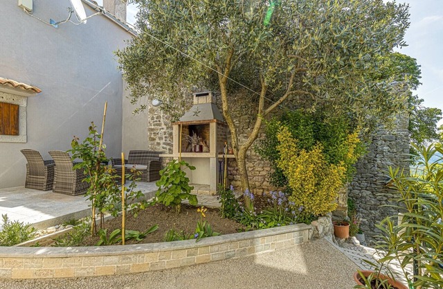 Family apartment Petina