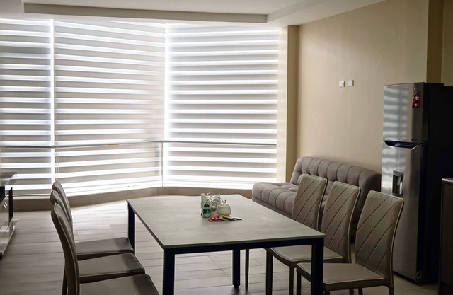 Family Apt with Fast internet near park Carolina