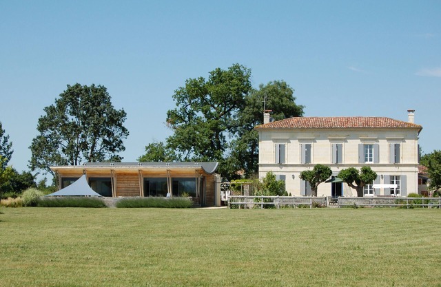 Family Estate, Indoor pool, 20 minutes to the beach